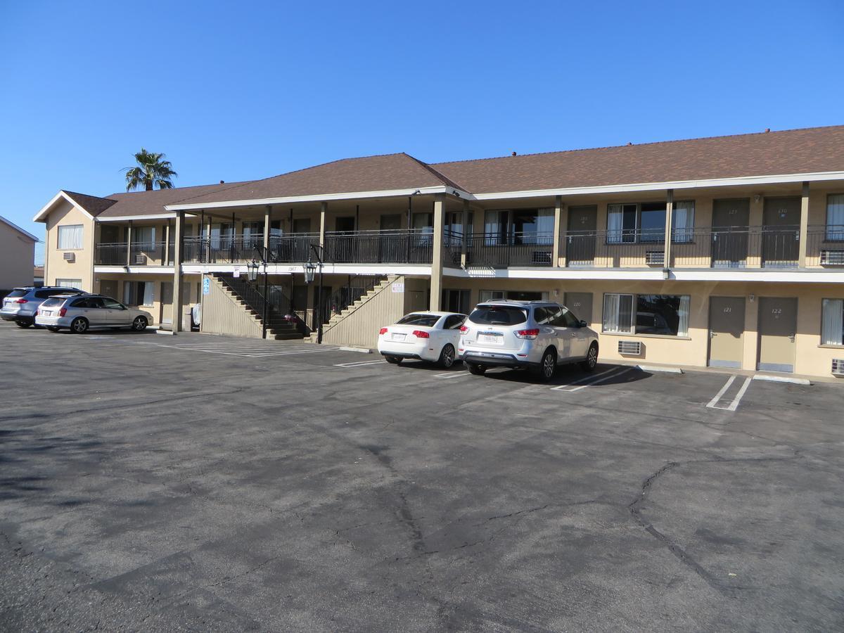 Sandpiper Motel Costa Mesa Eksteriør billede
